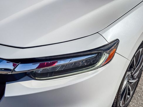 Used 2022 Honda Insight Touring image 9