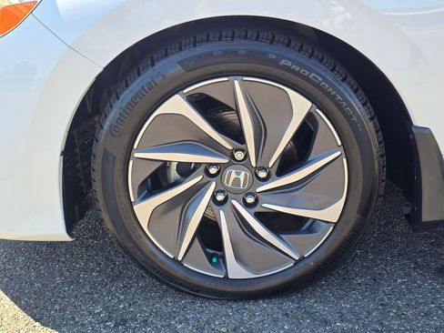 Used 2019 Honda Insight Touring image 9