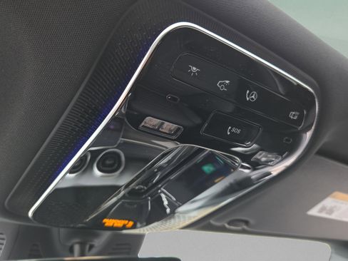 New 2026 Mercedes-Benz GLC 300 image 15