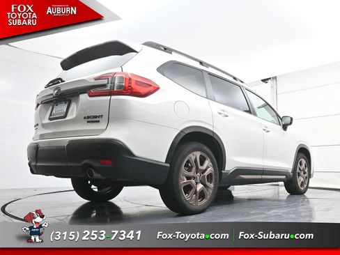 Used 2025 Subaru Ascent Bronze Edition image 18