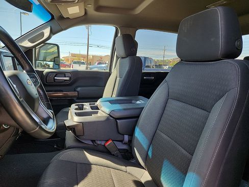 Used 2023 Chevrolet Silverado 2500 LT w/ Convenience Package AWD/4WD image 7