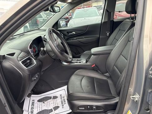 Used 2019 Chevrolet Equinox Premier image 17