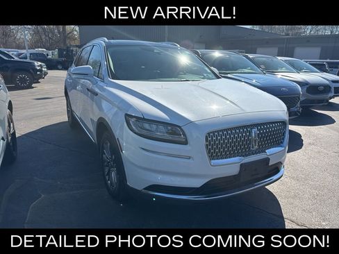 Used 2021 Lincoln Nautilus Reserve image 3