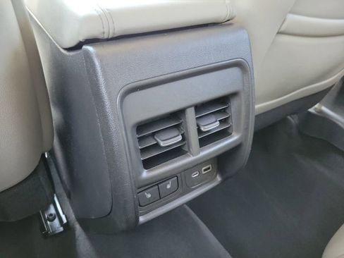 Used 2021 Cadillac XT4 Premium Luxury w/ Enhanced Visibility Package FWD image 14
