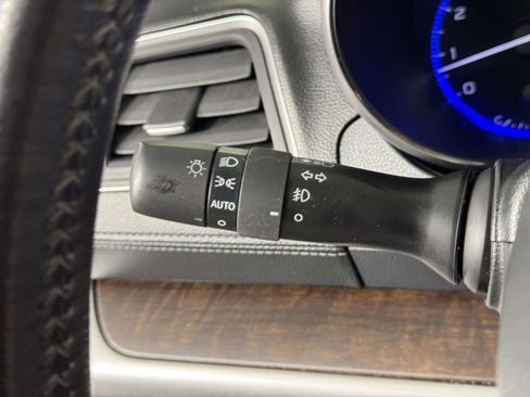 Used 2019 Subaru Outback 2.5i Limited AWD/4WD image 21