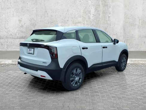 Used 2025 Nissan Kicks S AWD/4WD image 10