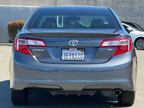 Used 2014 Toyota Camry SE FWD image 8