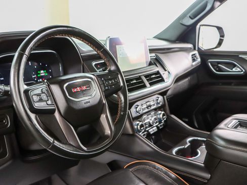 Used 2023 GMC Yukon XL AT4 AWD/4WD image 26