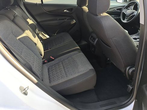 Certified 2023 Chevrolet Equinox LT FWD image 28