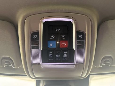 Used 2025 RAM 3500 Longhorn AWD/4WD image 14