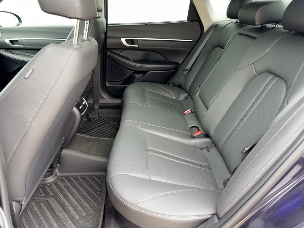 Certified 2025 Hyundai Sonata Limited FWD image 25