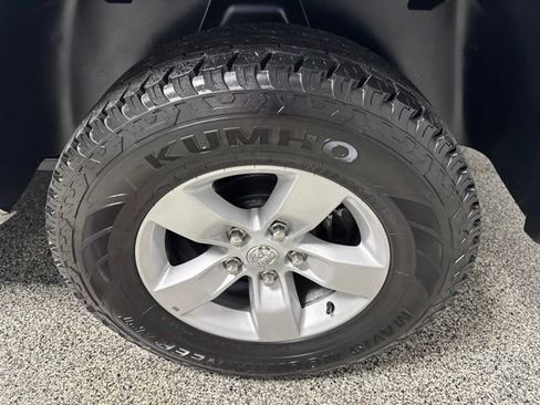 Used 2023 RAM 1500 Classic SLT w/ Trailer Tow Group AWD/4WD image 17