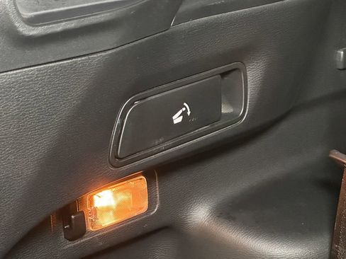 Used 2022 Mitsubishi Outlander SE AWD/4WD image 20