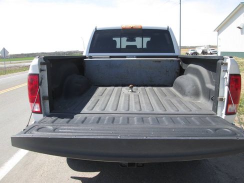 Used 2017 RAM 3500 Big Horn AWD/4WD image 5
