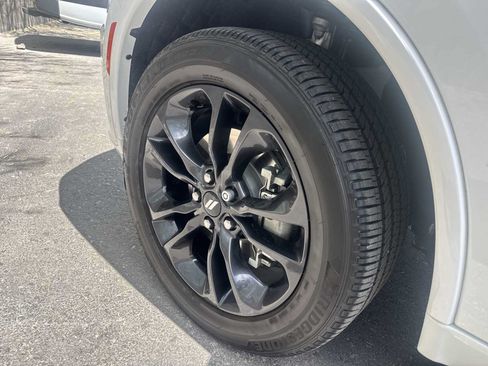 Used 2025 Dodge Durango GT w/ Blacktop Package AWD/4WD image 12