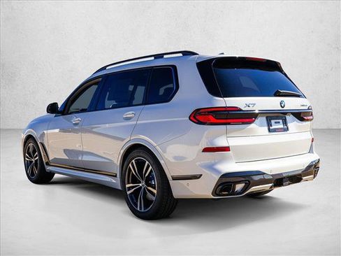 New 2027 BMW X7 xDrive40i w/ M Sport Package AWD/4WD image 7