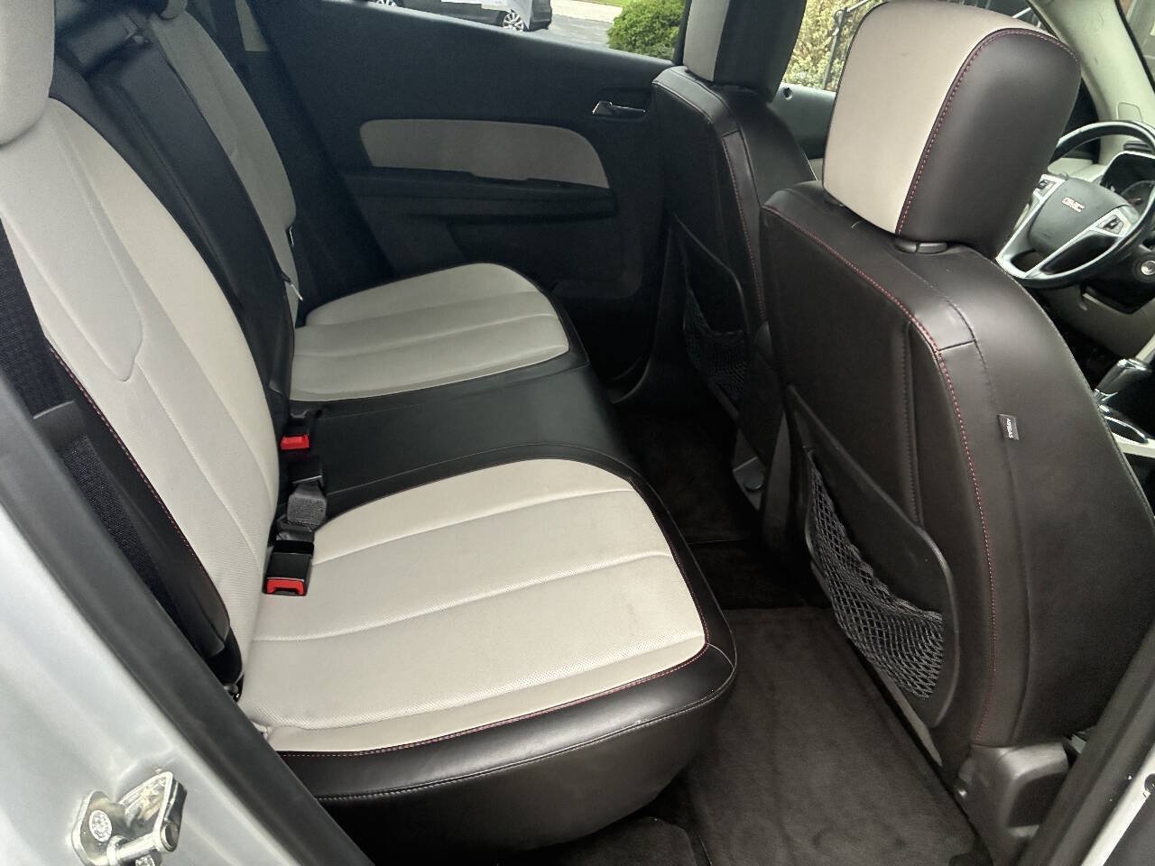 Used 2016 GMC Terrain SLT w/ Open Road Package FWD image 8