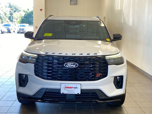 New 2027 Ford Explorer ST w/ Sun And Sound Package AWD/4WD image 3