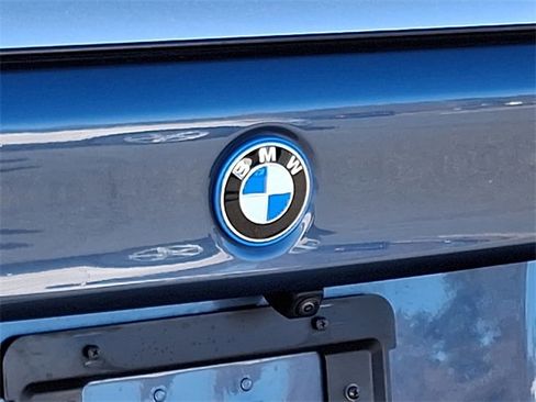 Used 2023 BMW 530e xDrive w/ Premium Package image 34