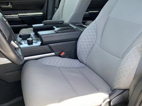 Used 2022 Toyota Tundra SR5 w/ Convenience Package RWD image 11