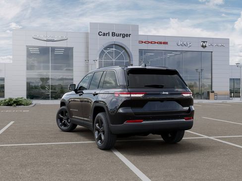 New 2026 Jeep Grand Cherokee Limited w/ Limited Altitude Package RWD image 3
