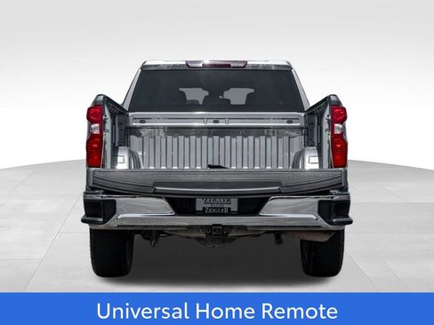 Used 2024 Chevrolet Silverado 1500 LT AWD/4WD image 10