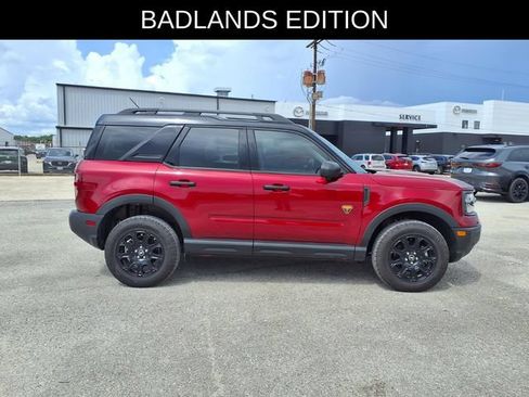 Used 2025 Ford Bronco Sport Badlands AWD/4WD image 5