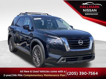 Used 2022 Nissan Pathfinder SV