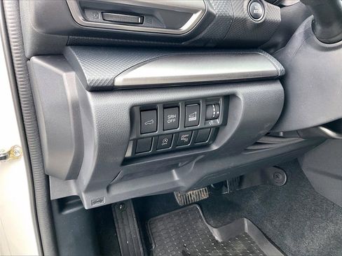 Used 2021 Subaru Forester Premium image 26