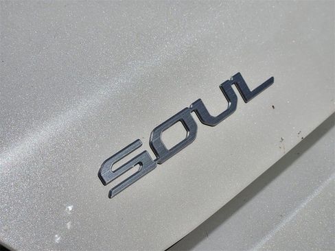 New 2025 Kia Soul LX image 8