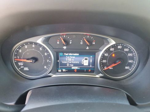 Used 2023 GMC Terrain SLE w/ Driver Convenience Package image 10