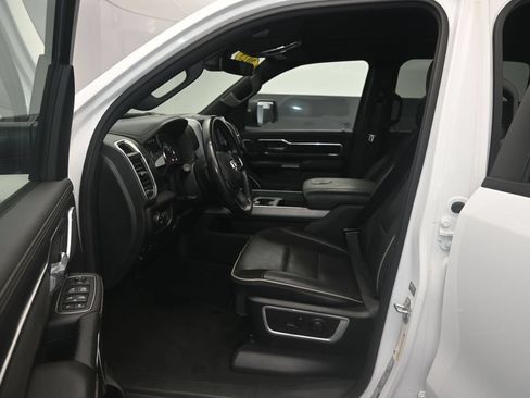Used 2023 RAM 1500 Laramie AWD/4WD image 16