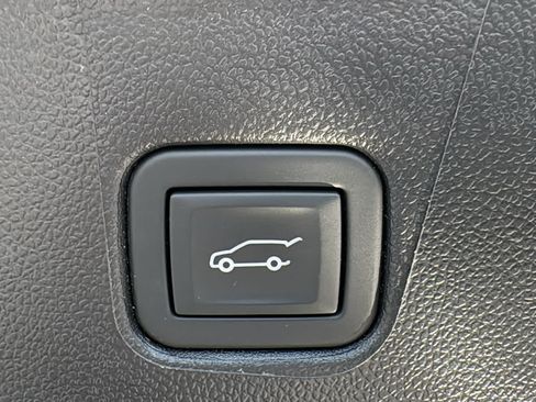 Used 2024 Chevrolet Blazer LT w/ Convenience Package AWD/4WD image 33