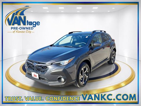 Used 2024 Subaru Crosstrek 2.0i Premium image 1