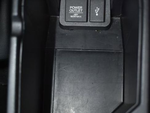 Used 2015 Honda Fit EX-L image 31
