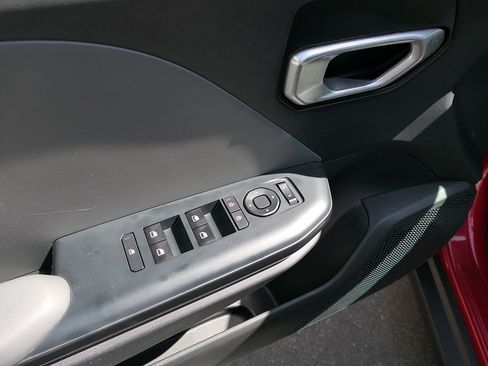 Used 2025 Kia K4 FWD image 13