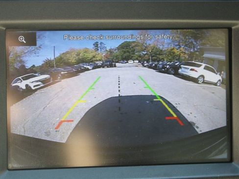 Used 2015 Lincoln Navigator 2WD image 16