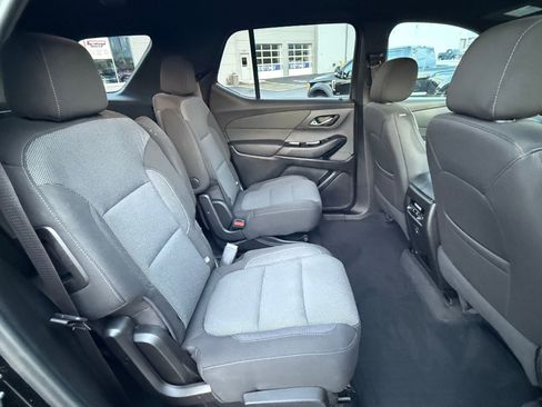 Used 2023 Chevrolet Traverse LT w/ Midnight/Sport Edition AWD/4WD image 15