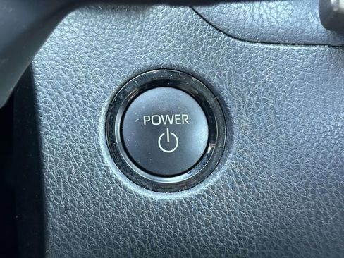 Used 2025 Toyota Camry LE w/ Convenience Package FWD image 31
