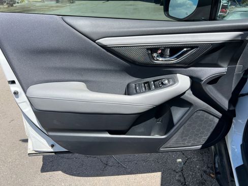 Used 2022 Subaru Outback Premium AWD/4WD image 19