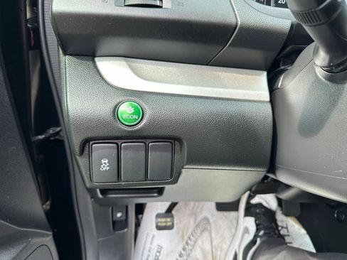 Used 2013 Honda CR-V EX image 19