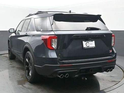 Used 2022 Ford Explorer ST w/ Equipment Group 401A image 4