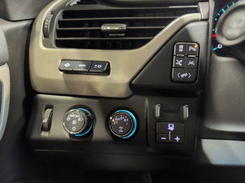 Used 2019 GMC Yukon XL Denali w/ Denali Ultimate Package image 11