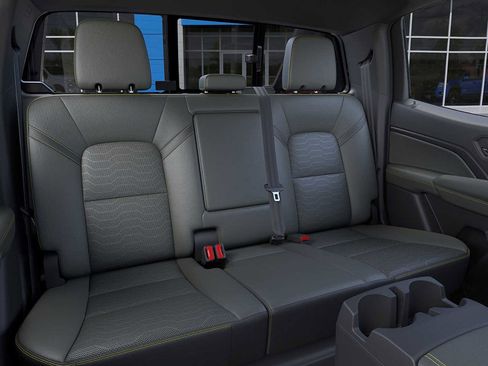 New 2025 Chevrolet Colorado ZR2 w/ Midnight Edition image 17