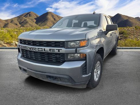 Used 2021 Chevrolet Silverado 1500 Custom RWD image 2