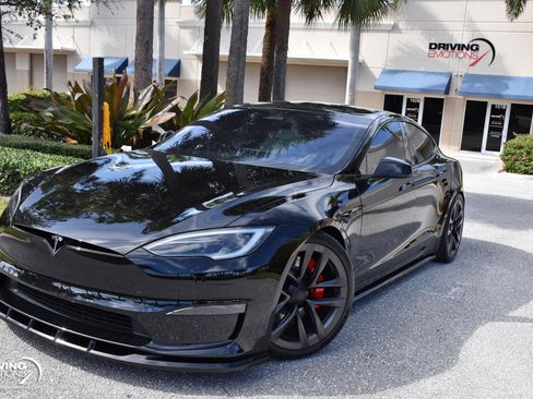Used 2023 Tesla Model S Plaid image 34