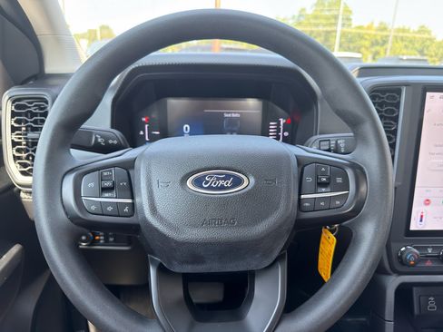 Used 2025 Ford Ranger XLT w/ FX4 Off-Road Package AWD/4WD image 22