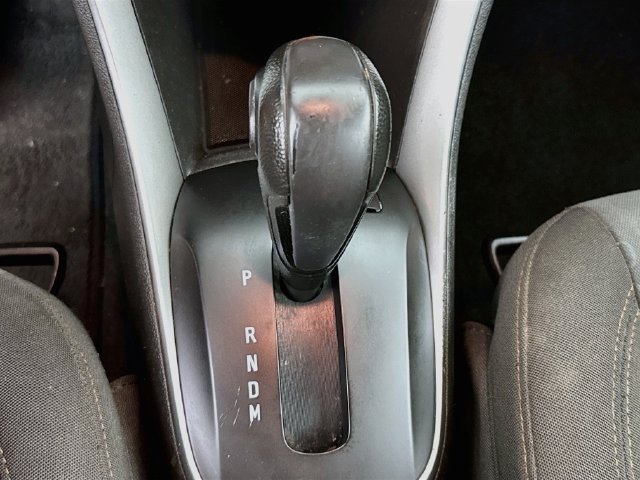 Used 2018 Chevrolet Trax LS FWD image 16