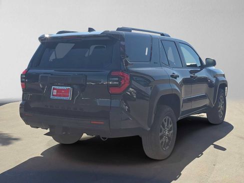 Certified 2026 Toyota 4Runner SR5 AWD/4WD image 25
