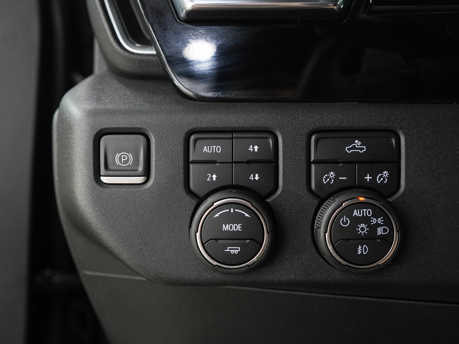 Used 2022 Chevrolet Silverado 1500 LT Trail Boss w/ Protection Package AWD/4WD image 25